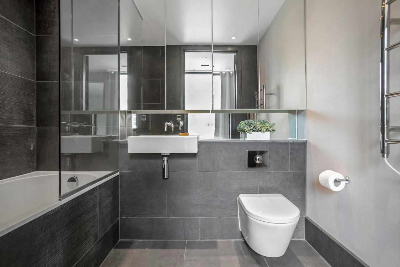 New Build-air Con-2 Bedroom-two Bathrooms Appartamento *