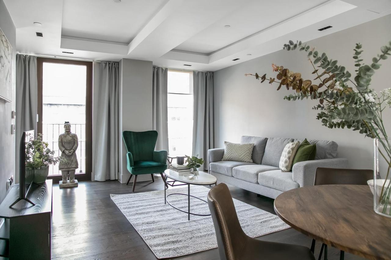 New Build-air Con-2 Bedroom-two Bathrooms Appartamento